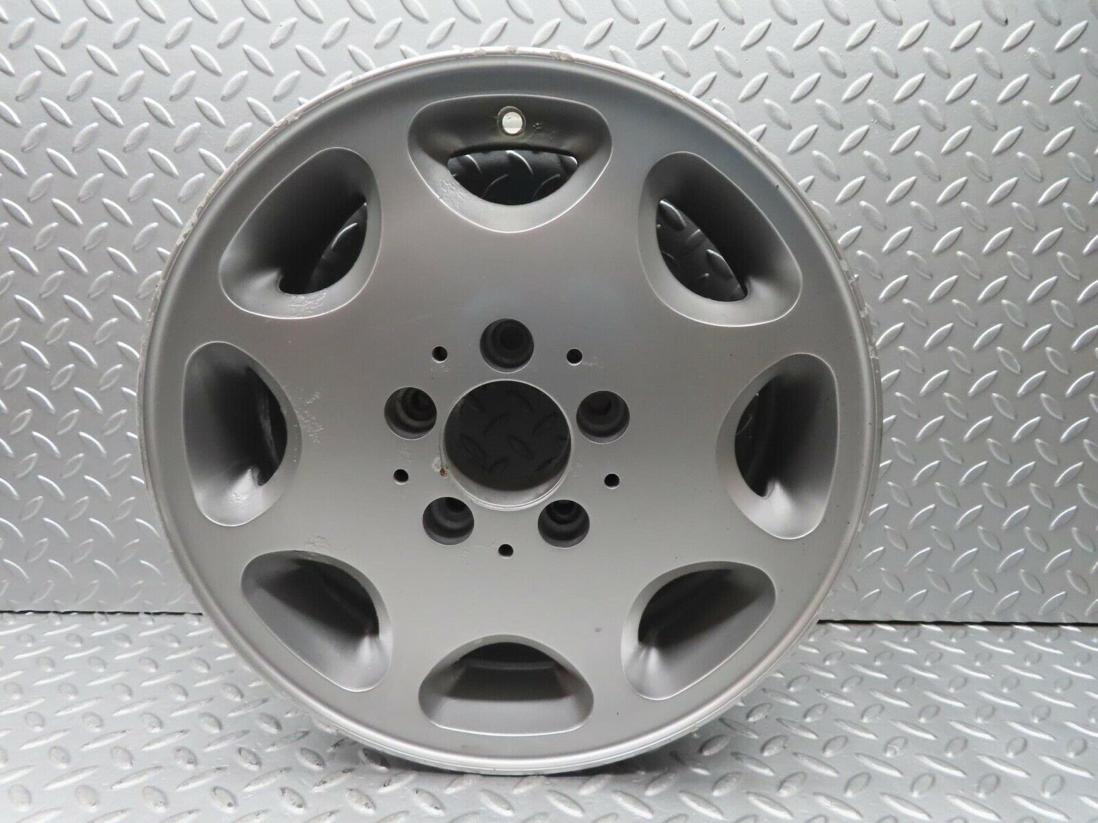 16523 Mercedes-Benz Alloy Wheel 7Jx15H2 ET41 1244011302