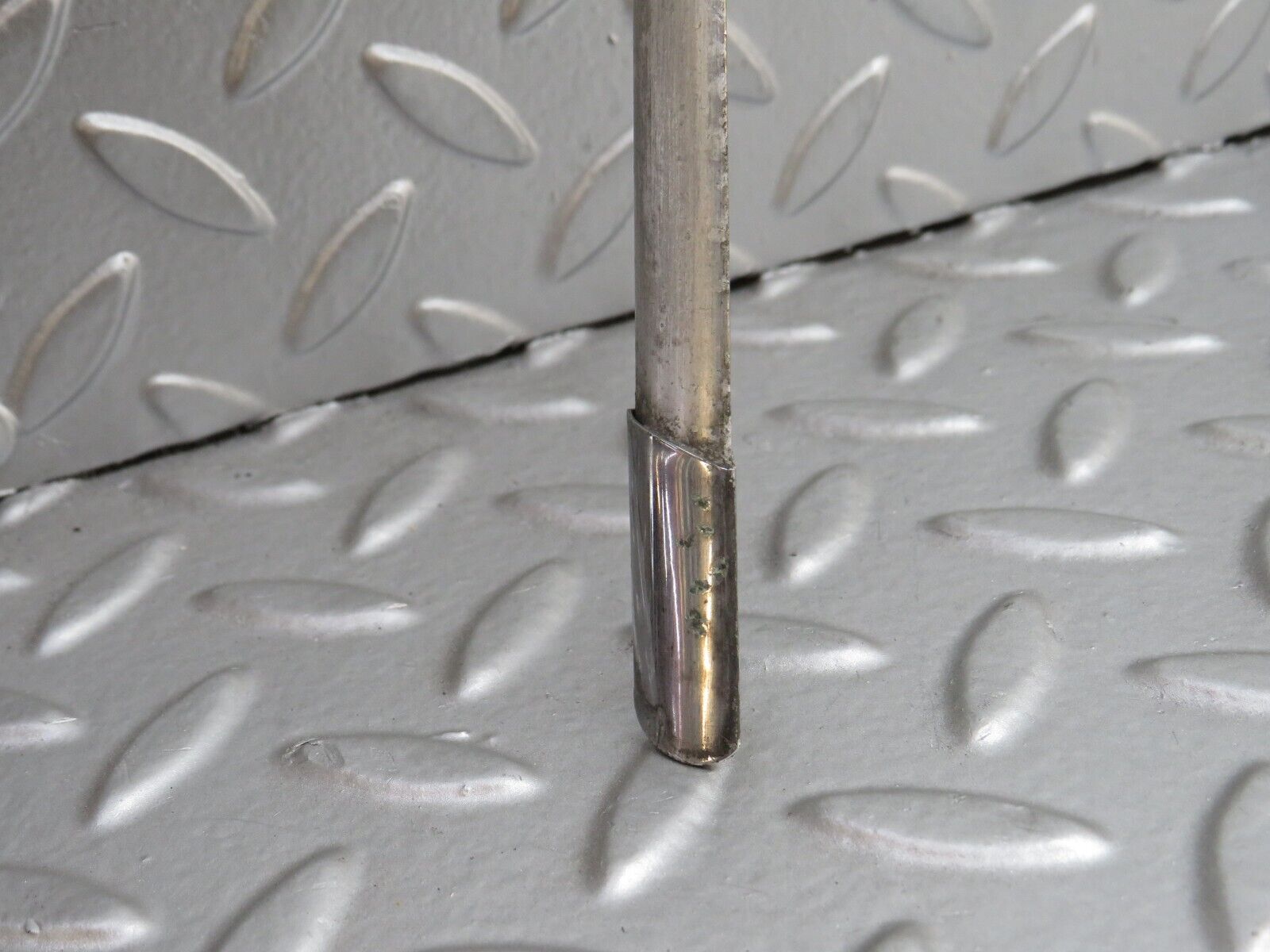 40492 Mercedes-Benz W110 230 Rear Windscreen Chrome Frame