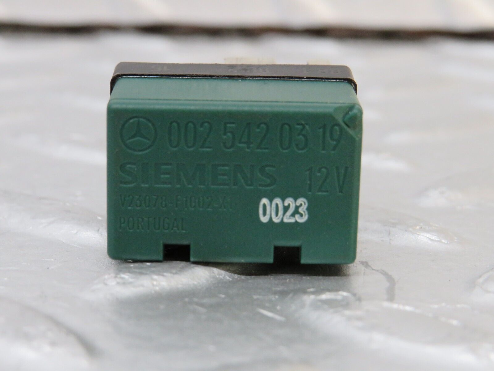 34875 Mercedes-Benz W210 320E Overload Relay 0025420319