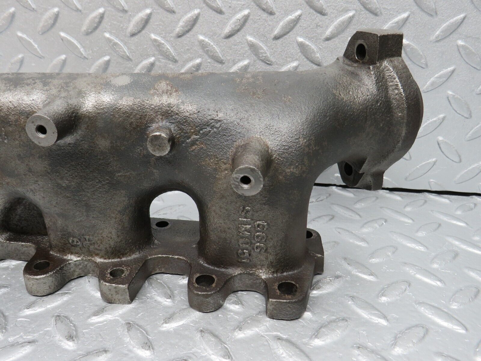 38552 Mercedes-Benz R129 280SL Coupe Exhaust Manifold Cylinder 1-3 1041422601