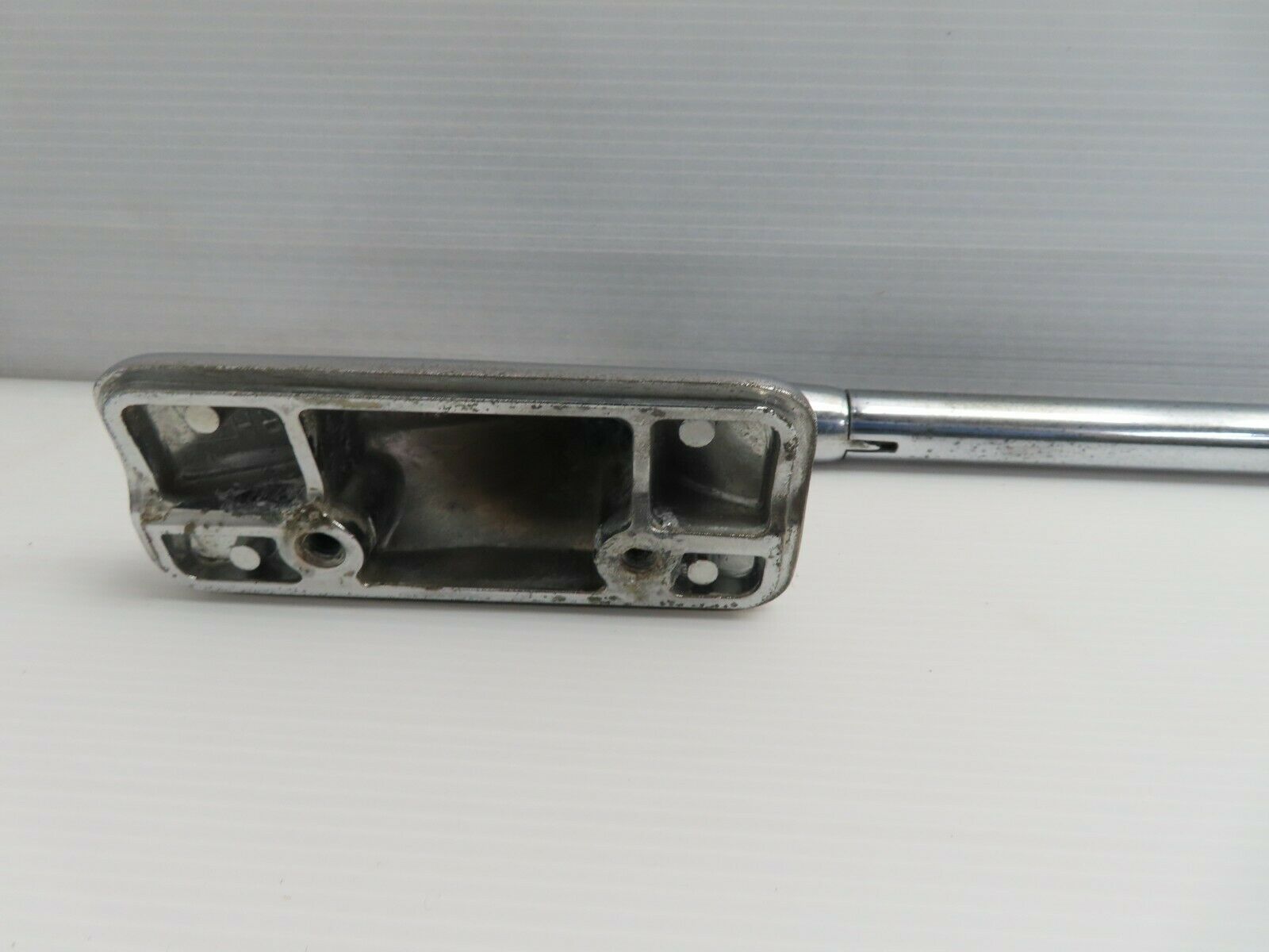 7783 Mercedes-Benz S123 230TE Wagon Roof Bar Roof Rack Chrome Right 1238421014