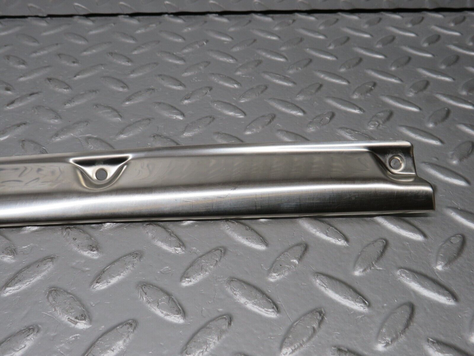 38593 Mercedes-Benz R129 280SL Coupe Folding Top Chrome Top Cover Trim Right