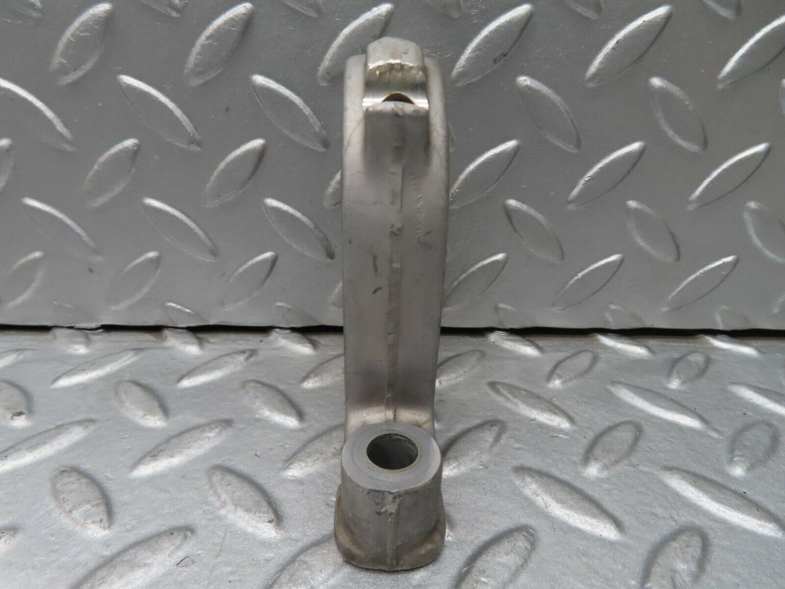 16553 Mercedes-Benz C107 350SLC Coupe Camshaft Tower Bearing 1160512112