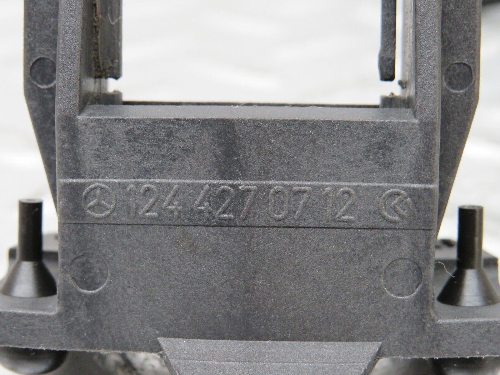 25821 Mercedes-Benz W124 280E Parking Brake Release Handle 1244270320