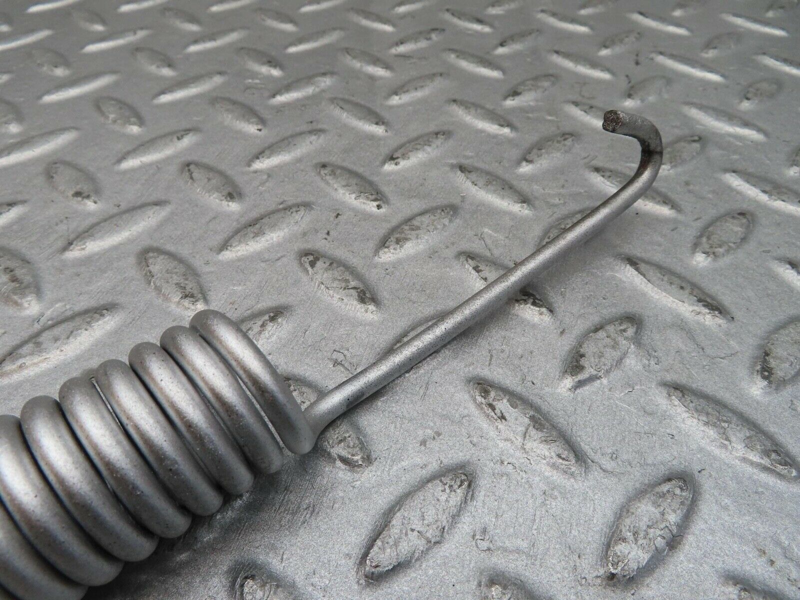 12347 Mercedes-Benz W108 Bonnet Hinge Spring