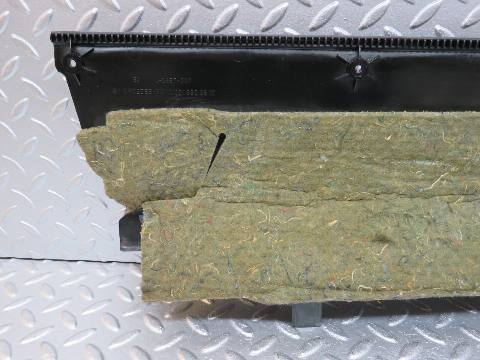 33575 Mercedes-Benz W201 190E 2.0L Under Dash Panel Left Side Black 2016800517