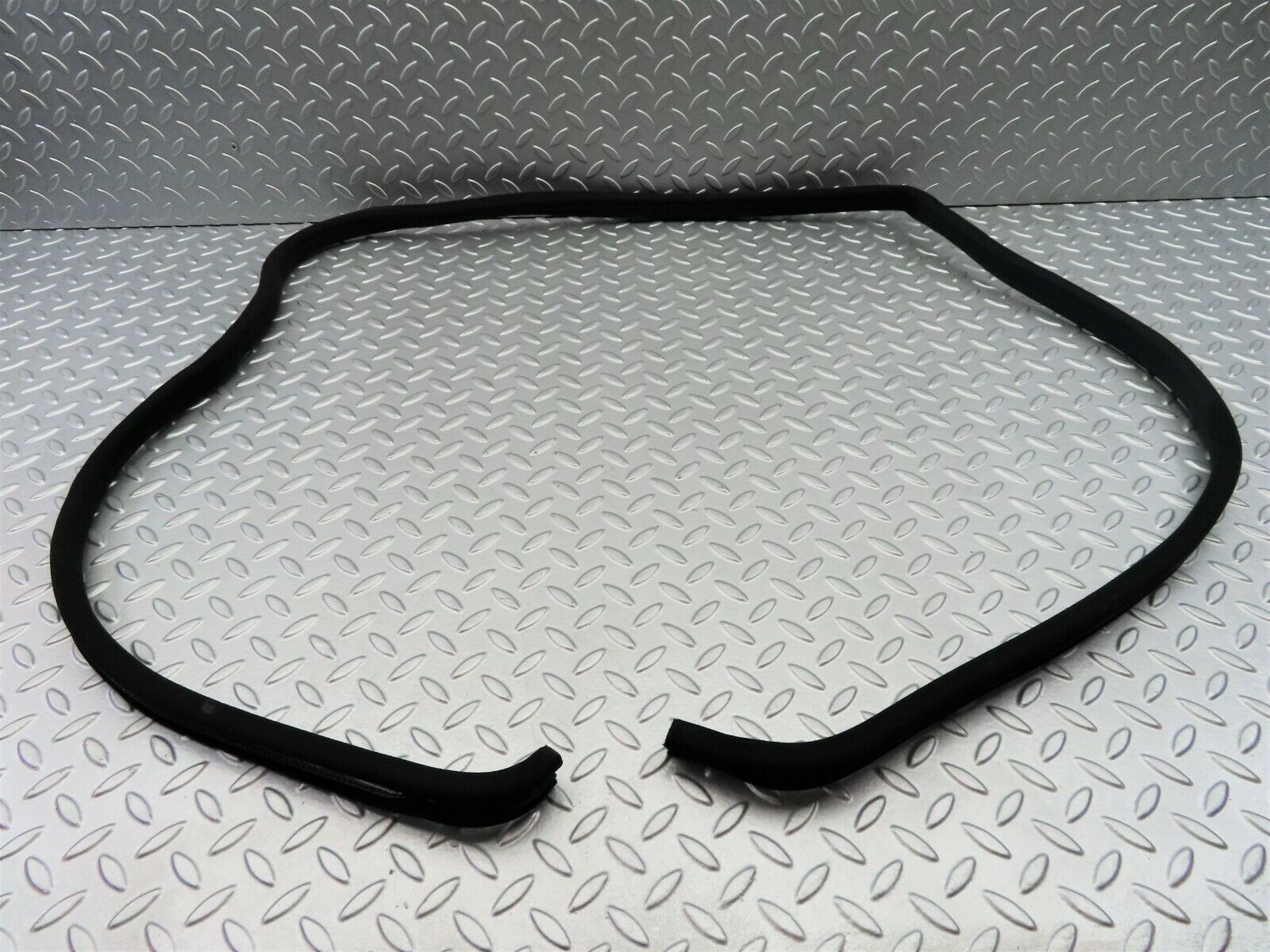 6637 Mercedes-Benz S124 E220 Wagon Front Left Cloth Covered Door Seal