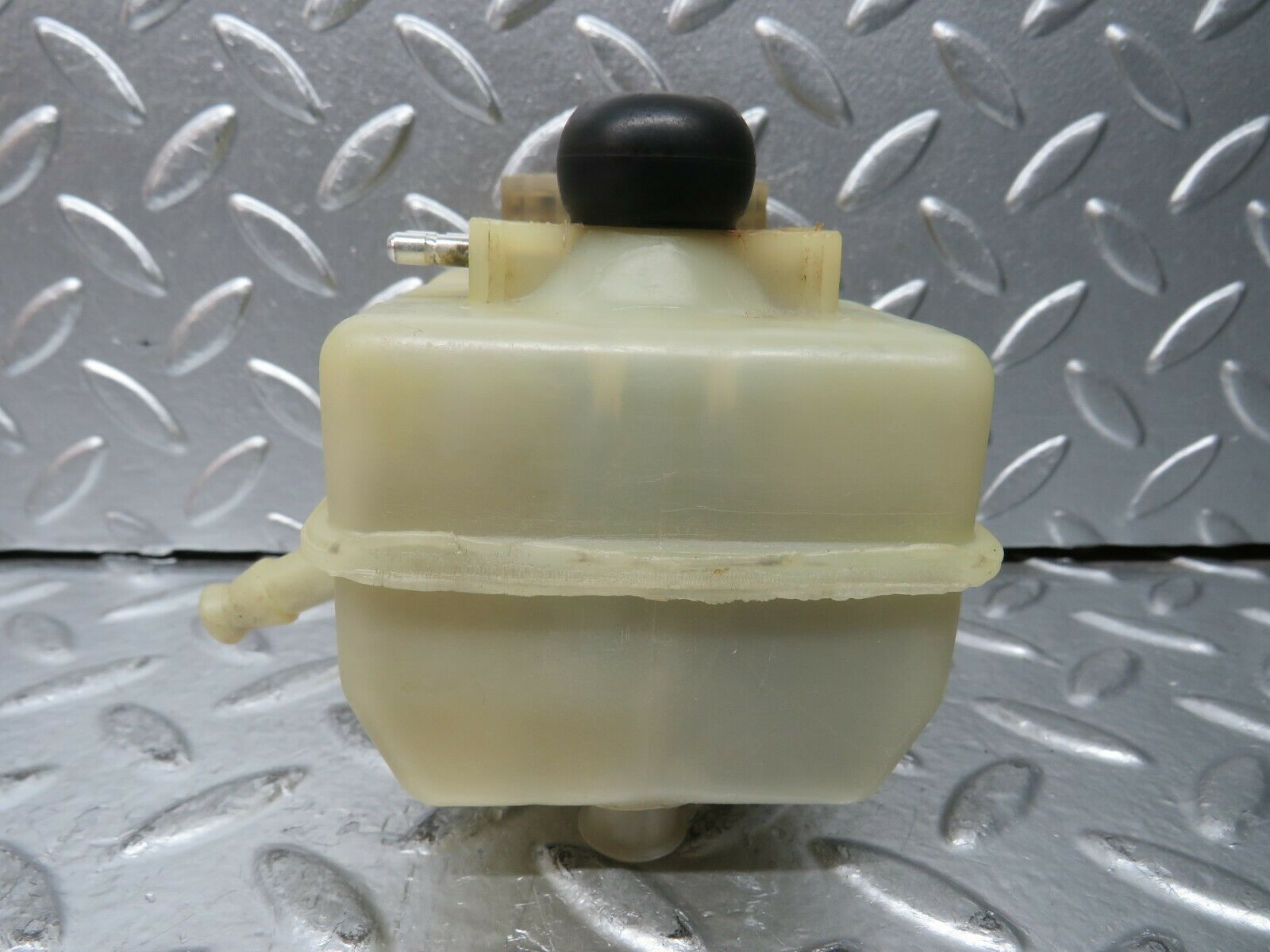 23217 Mercedes-Benz W116 350SE Brake Fluid Reservoir Tank