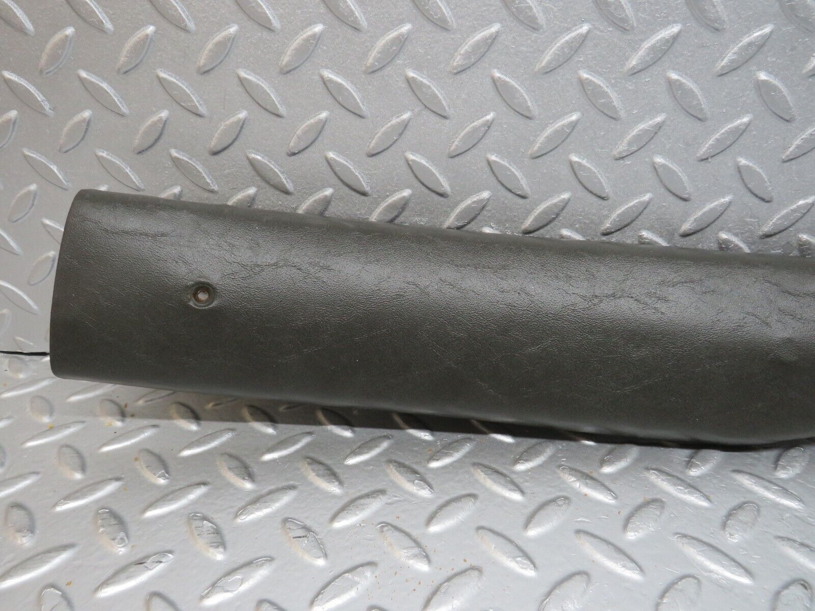 40241 Mercedes-Benz W110 230 B Pillar Cover Left Side