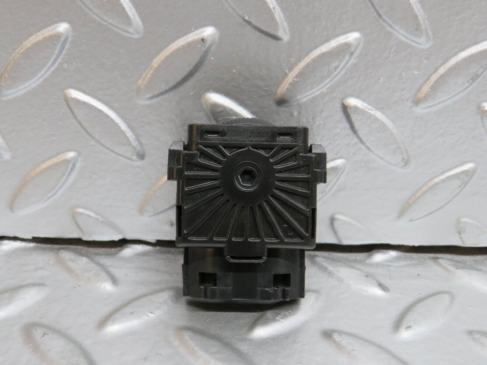 29176 Mercedes-Benz C124 320CE Coupe Headlight Level Switch 1248000673