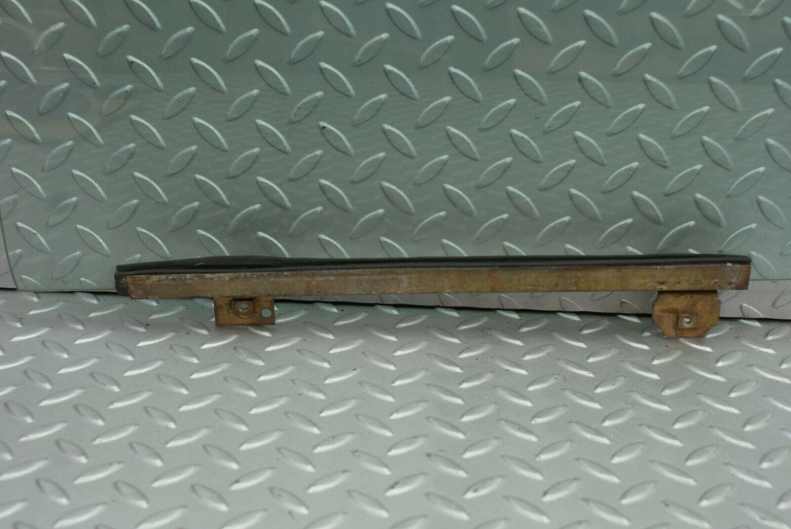 2601 Mercedes-Benz W116 350SE Rear Left Door Glass