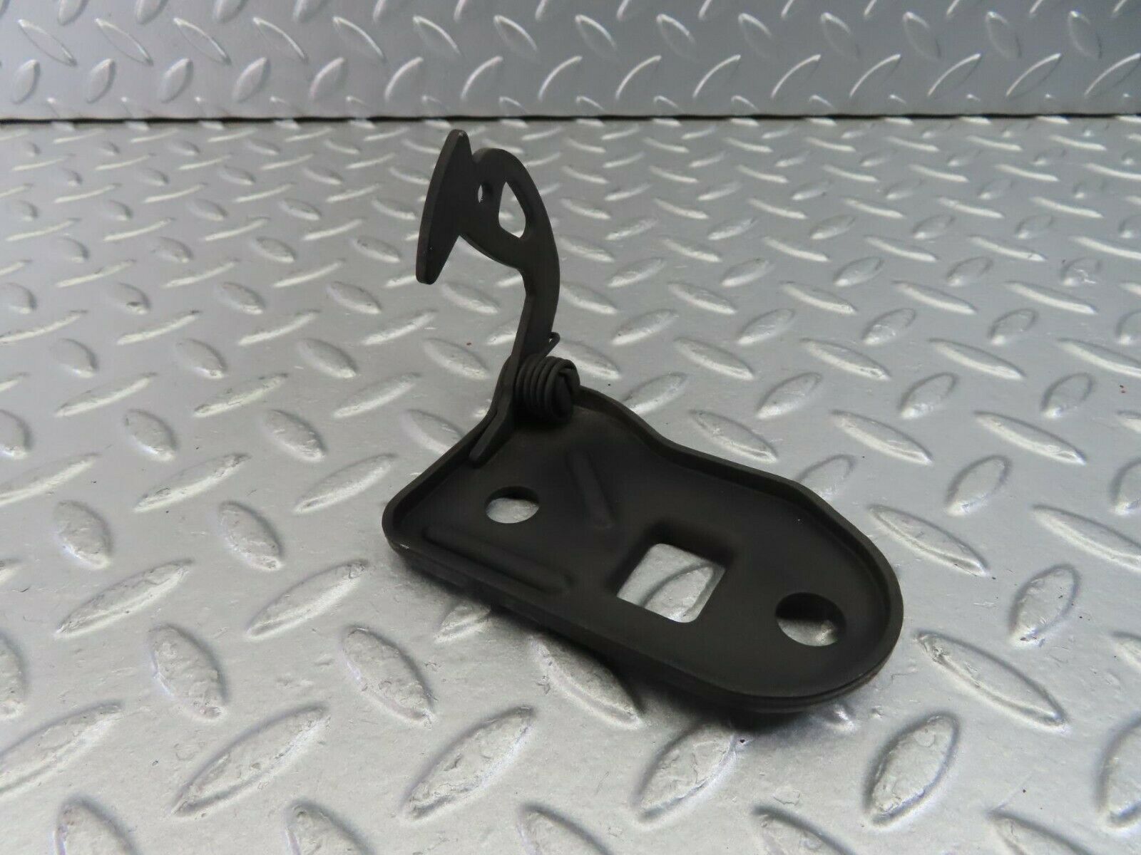 10139 Mercedes-Benz C123 230CE Coupe Bonnet Safety Latch 1238800160