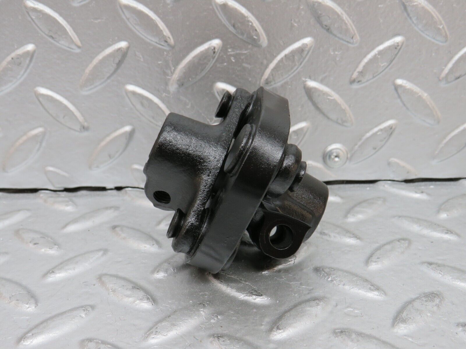 27902 Mercedes-Benz W123 280E Steering Column Lower Shaft Connector