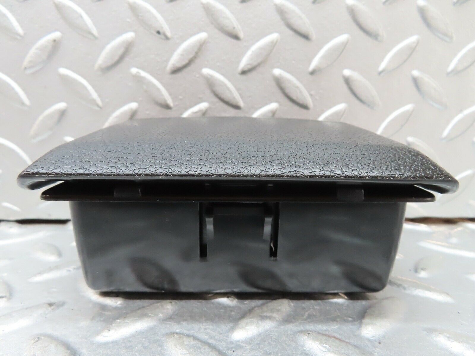 19146 Mercedes-Benz W123 300D Rear Door Ashtray Black