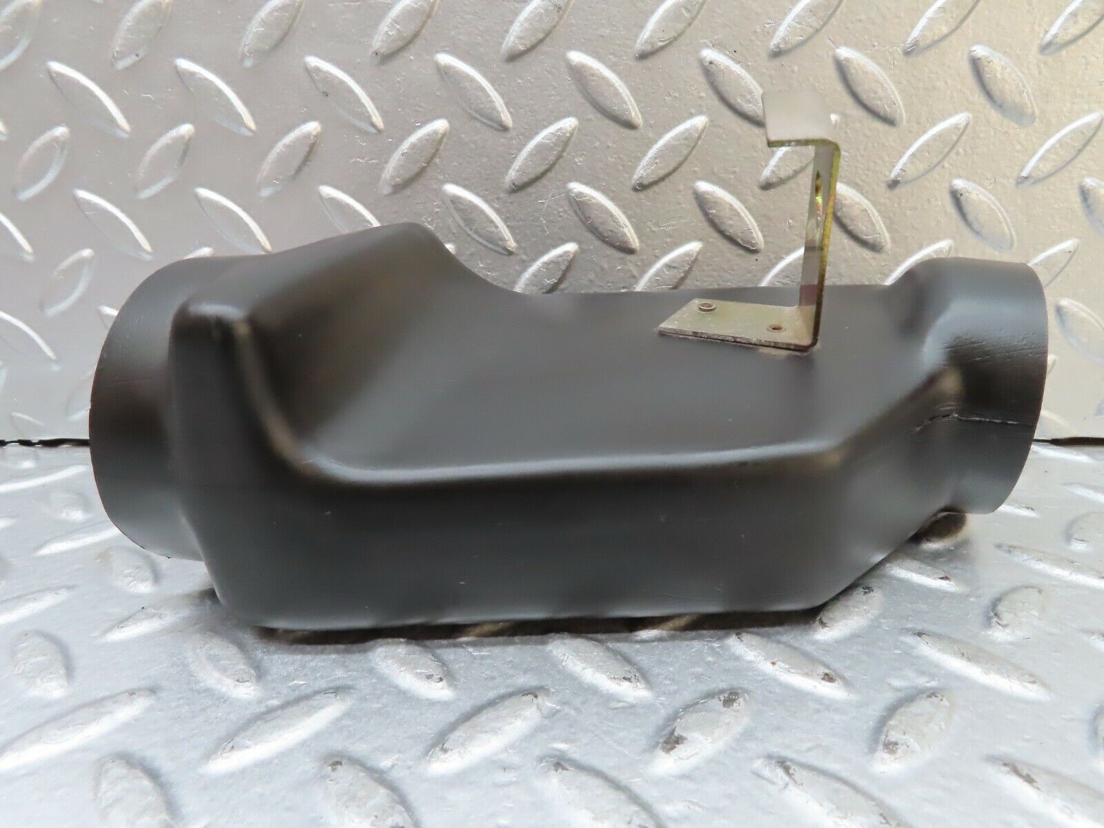 20426 Mercedes-Benz W114 280CE Coupe Heater Air Duct