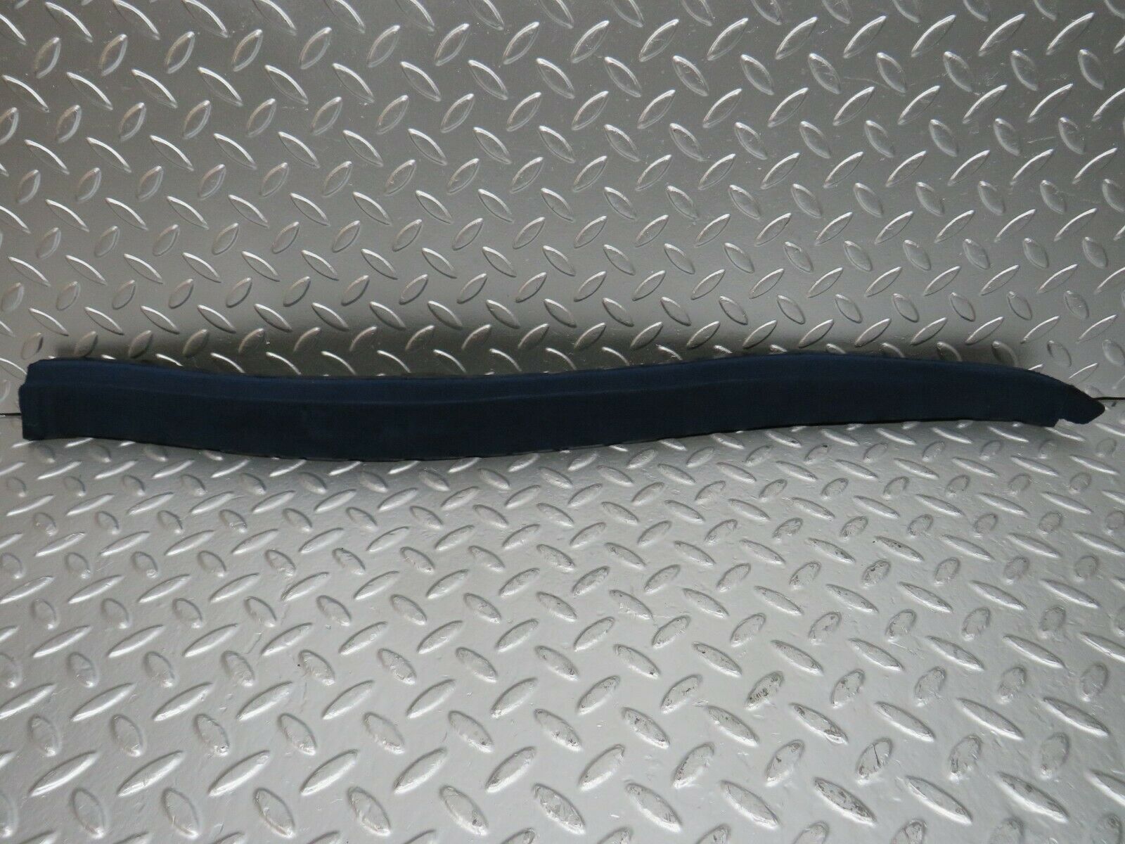 24607 Mercedes-Benz W140 S320 C Pillar Side Cover Right Side Blue 1406902226