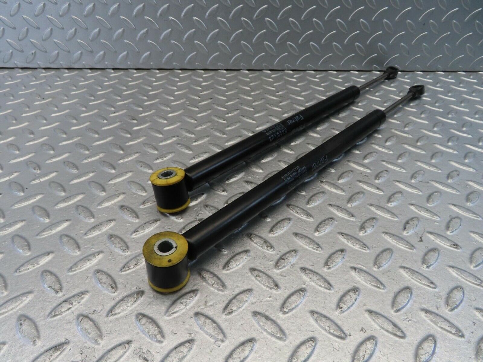 11202 Mercedes-Benz W221 S320 Front Door Check Strap Stopper 2217200016