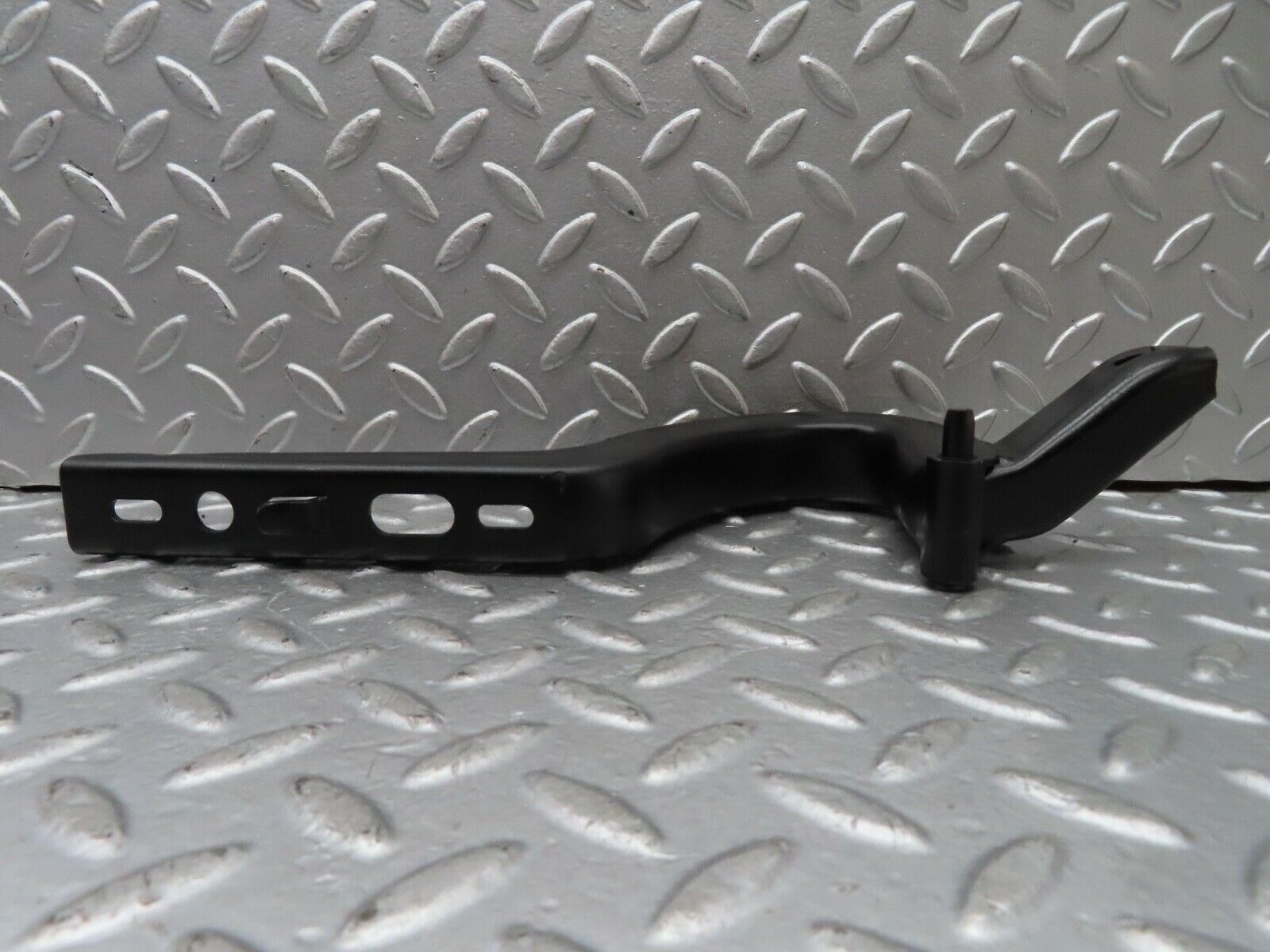 19088 Mercedes-Benz W123 300D Trunk Lid Hinge Left Side 1237500187