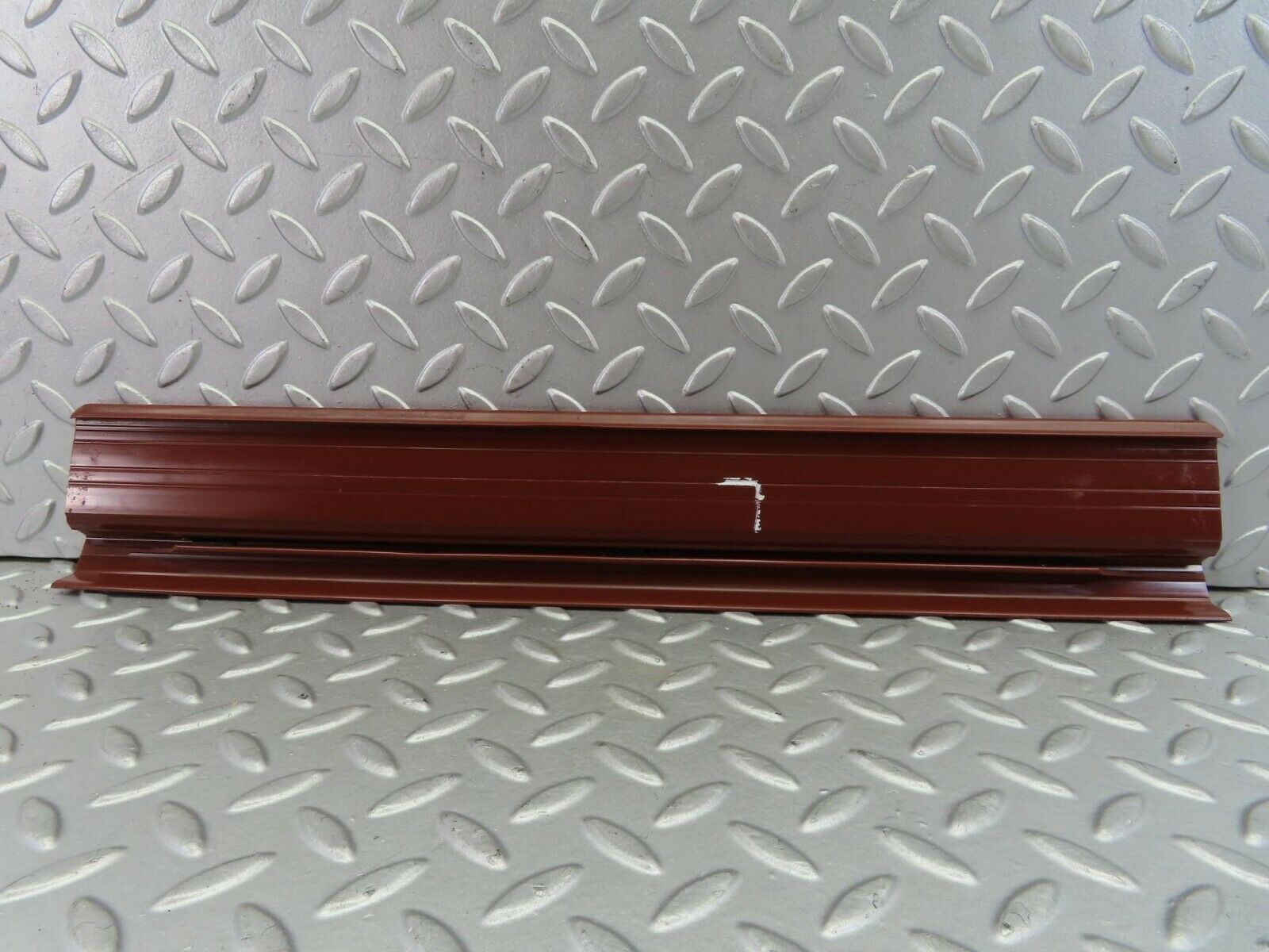 7718 Mercedes-Benz S123 230TE Wagon Rear Left Door Sill Trim