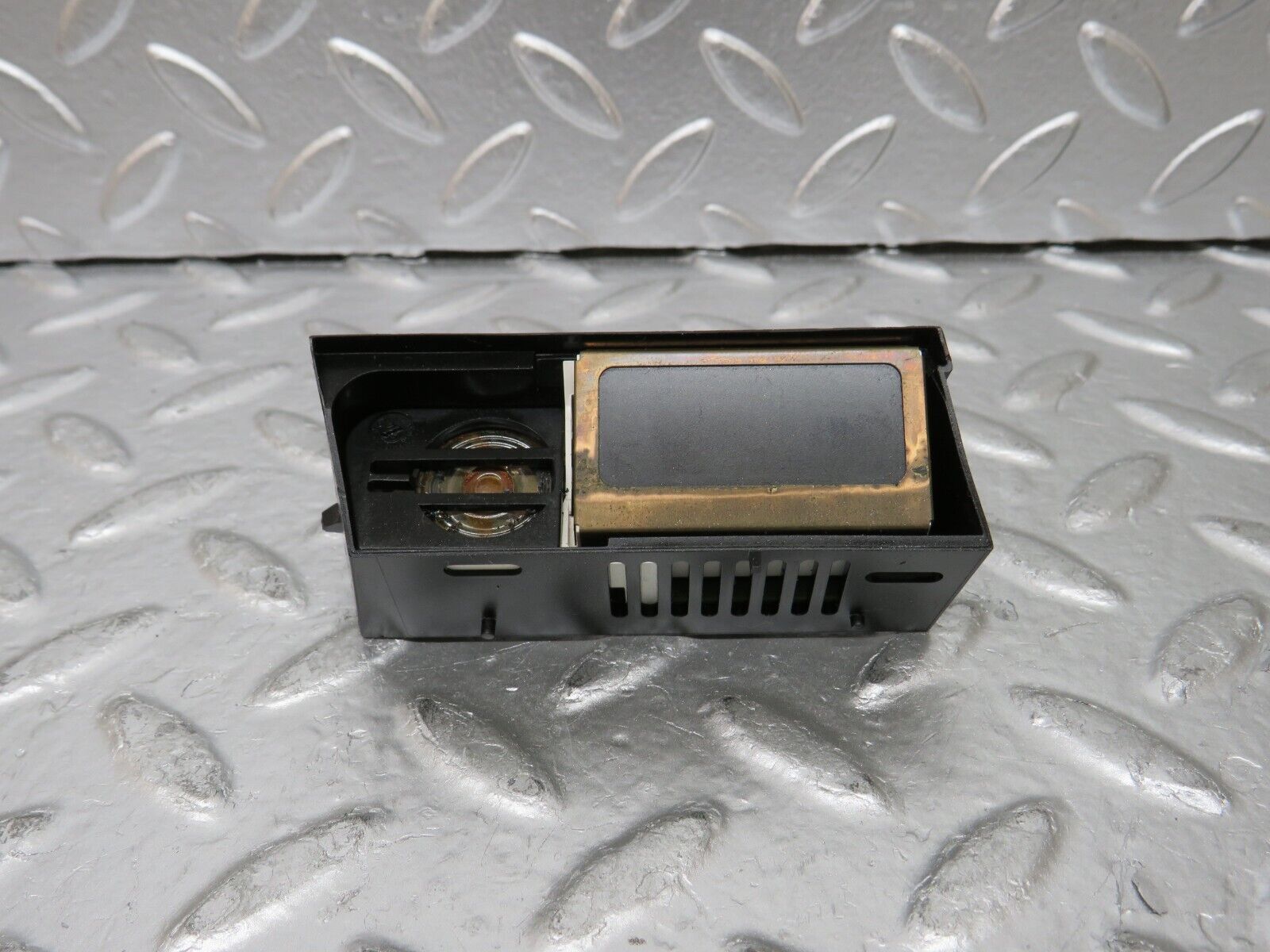 24946 Mercedes-Benz W140 S320 Parking Sensor Display Light 0005427923