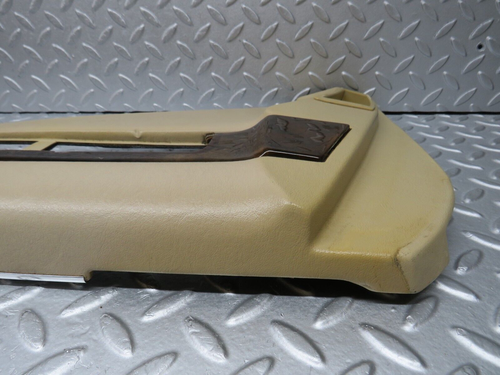 36859 Mercedes-Benz C126 420SEC Right Door Card Top Panel Beige 1267270870 1267270288