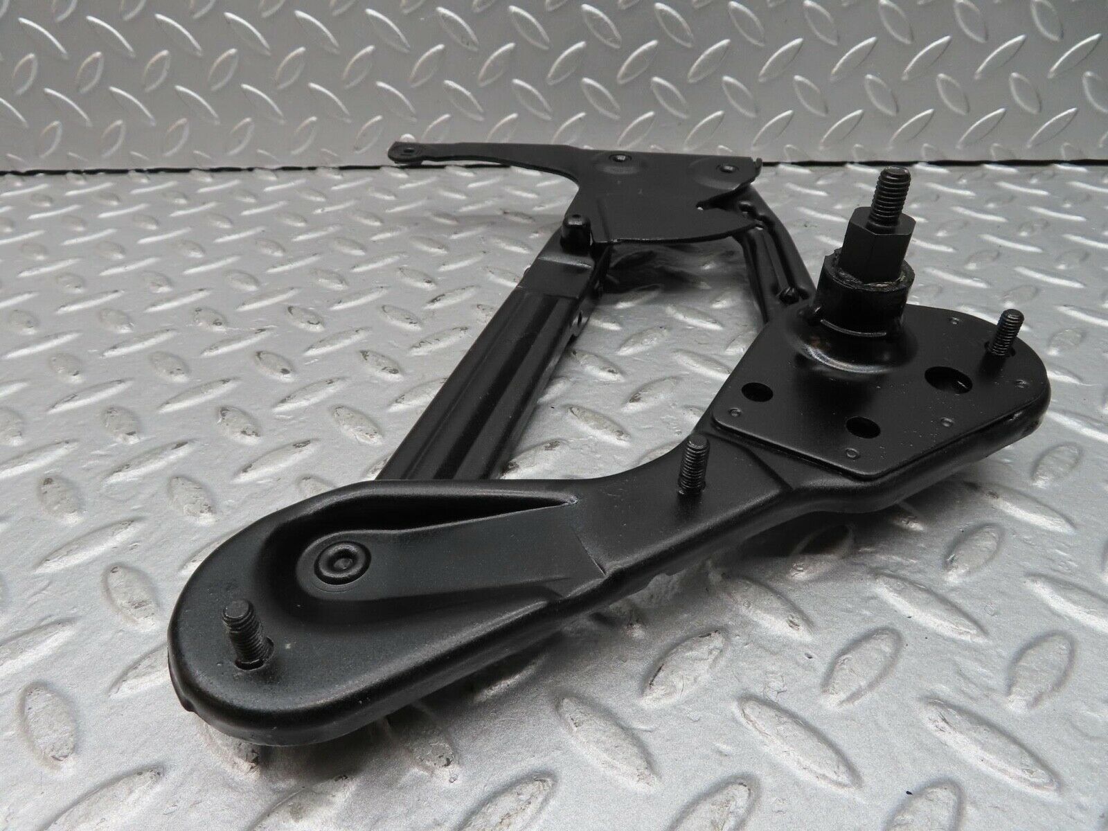 16425 Mercedes-Benz W124 260E Bonnet Hinge Left Side