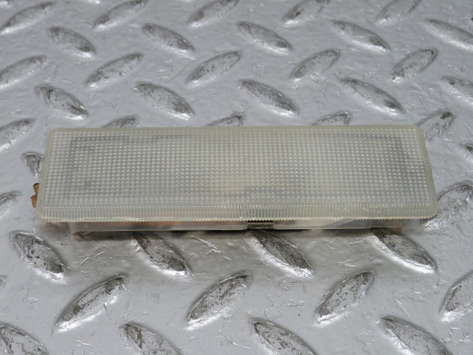 32396 Mercedes-Benz S124 300TE Wagon Rear Interior Dome Light 0018200601