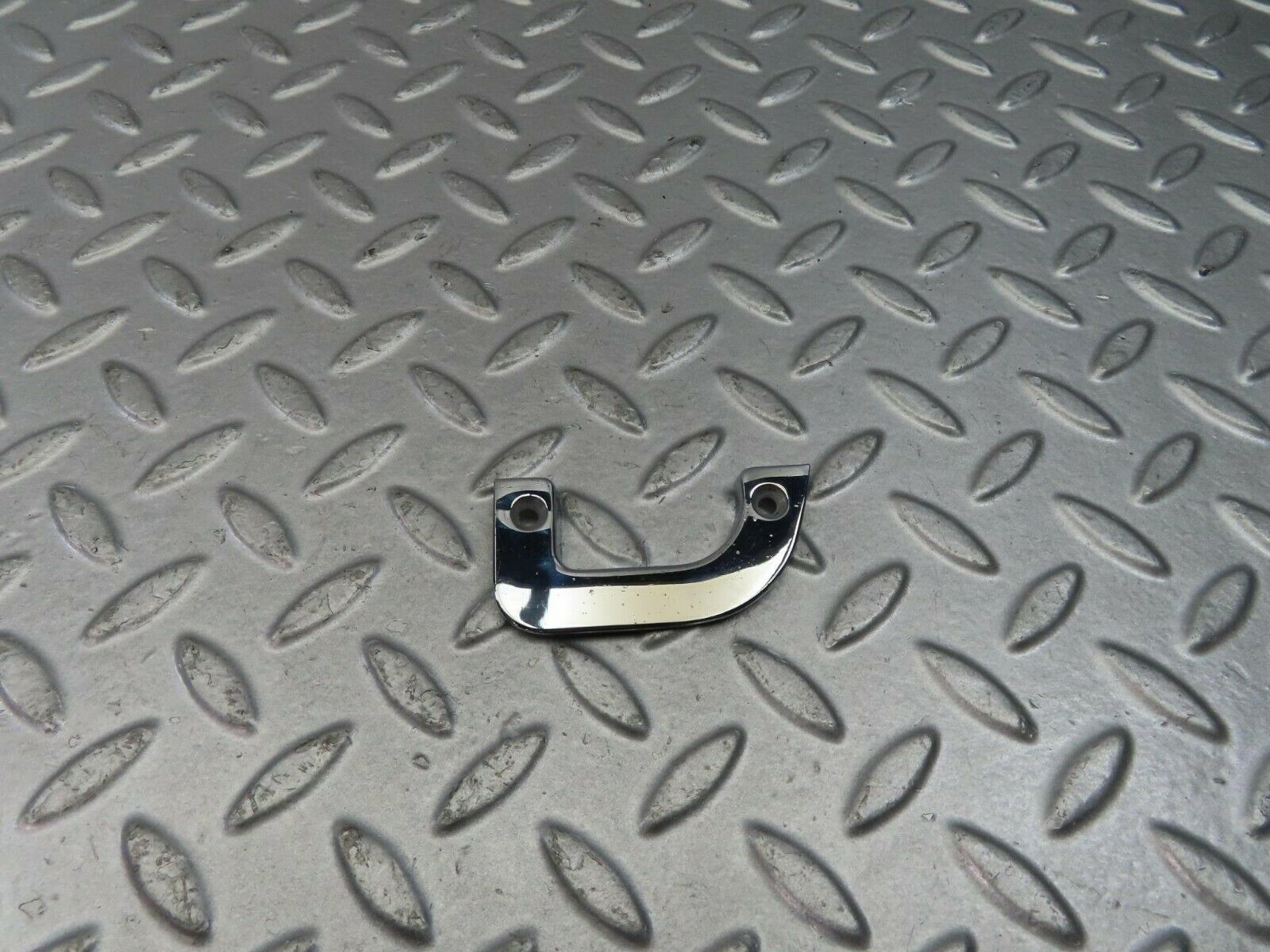 9067 Mercedes-Benz W115 Left Interior Chrome Door Latch Trim