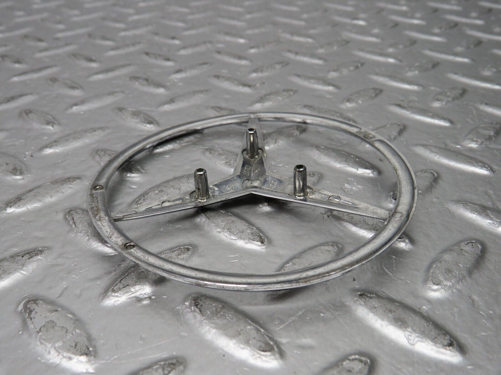 30880 Mercedes-Benz W201 190E 2.0L Chrome Rear Emblem 2017580058