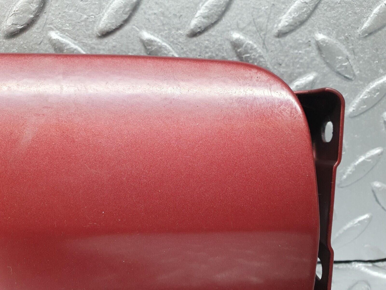 41001 Mercedes-Benz W126 300SE Fuel Tank Flap Cap 1265842539