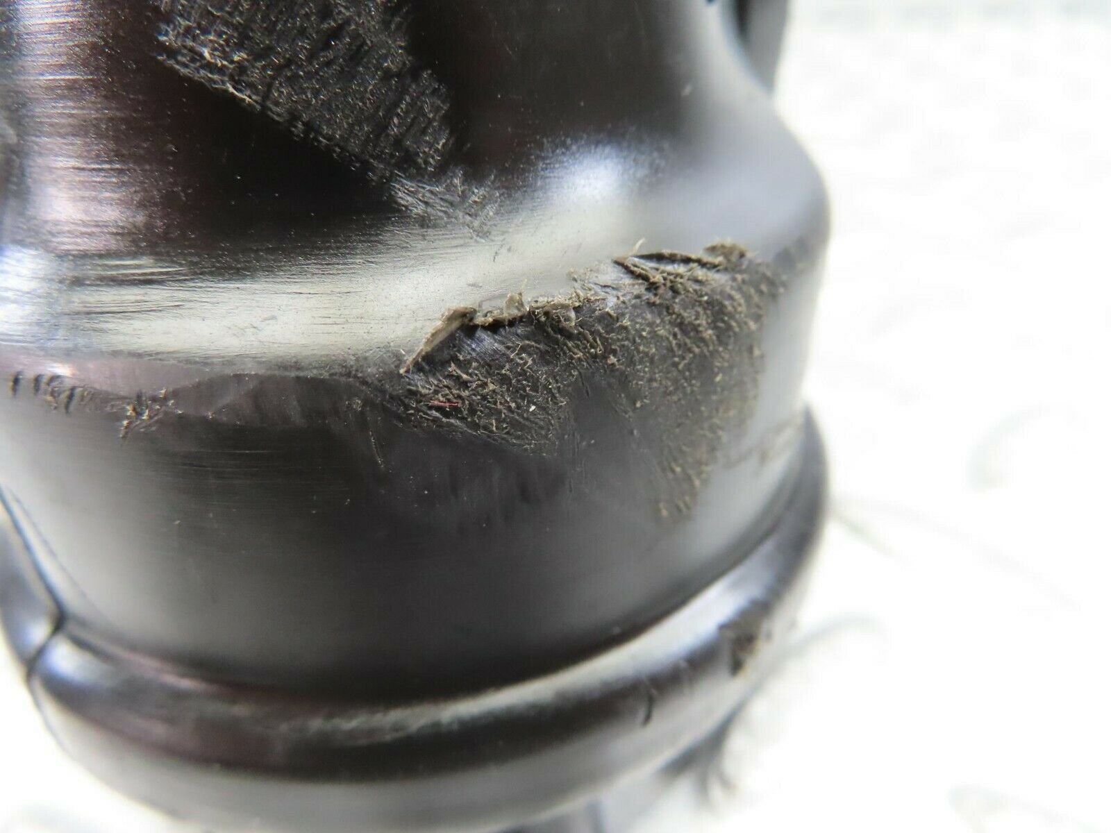 9710 Mercedes-Benz C123 280CE Coupe Ignition Coil Protective Cap 0001581785