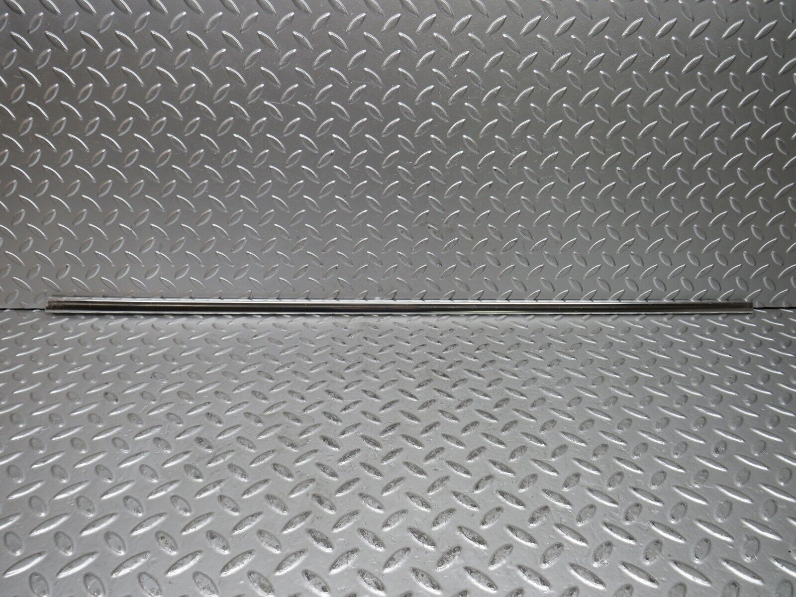 28526 Mercedes-Benz S123 240D Wagon Rear Right Chrome Moulding Trim