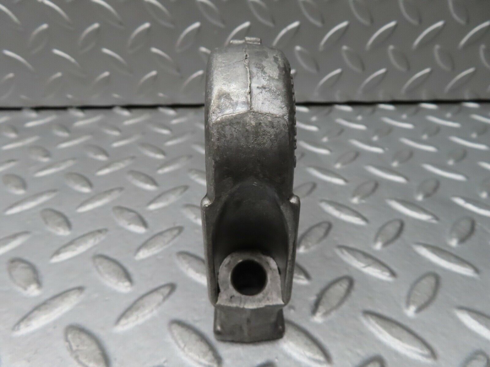 17729 Mercedes-Benz W116 450SEL Camshaft Tower Bearing 1160514818