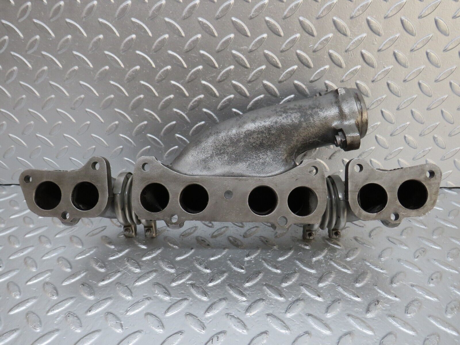 33051 Mercedes-Benz W140 420 V8 M119 Exhaust Manifold Left 1191427802 1197202