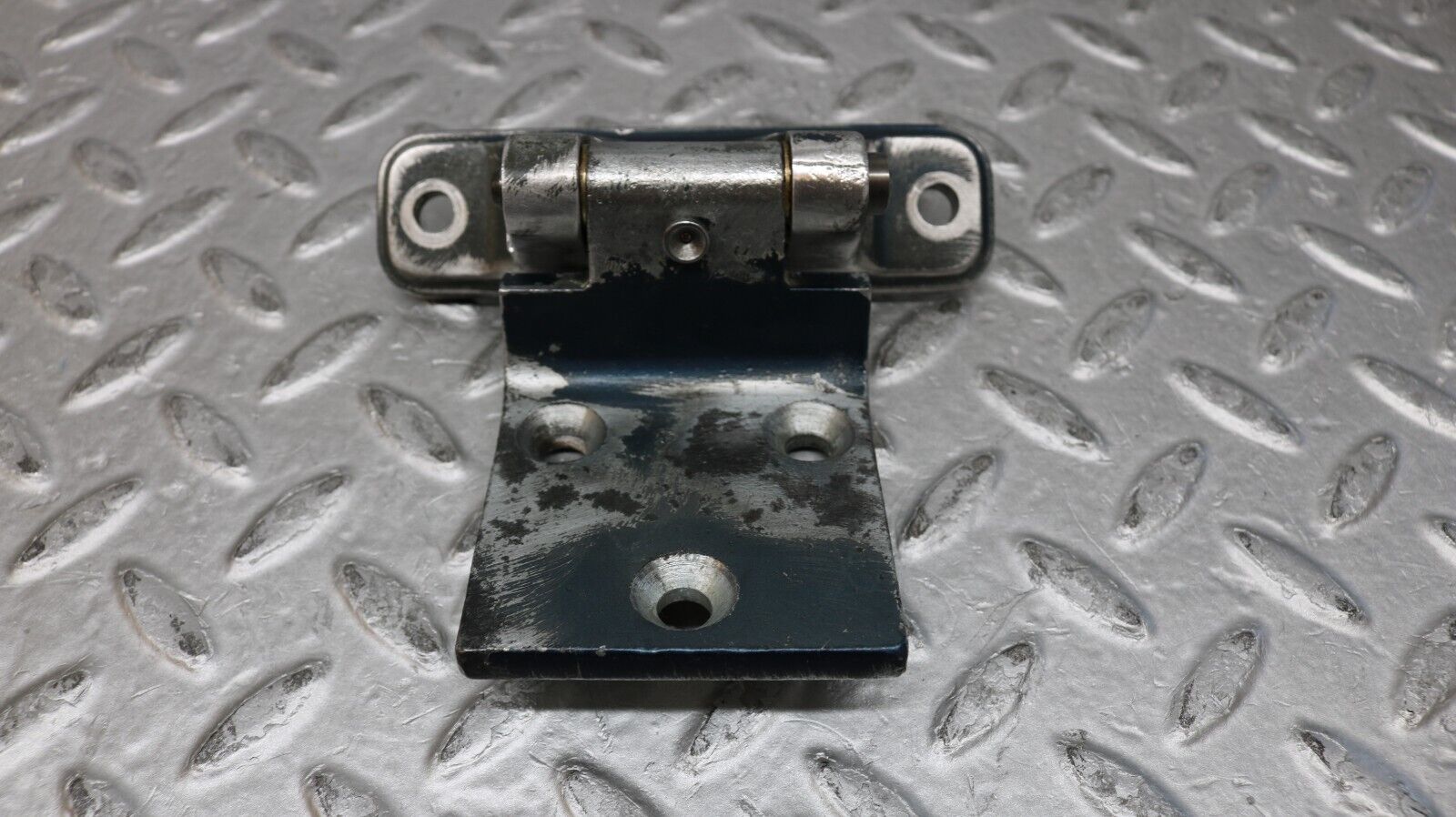 37271 Mercedes-Benz W109 300SEL Door Hinge Right Side