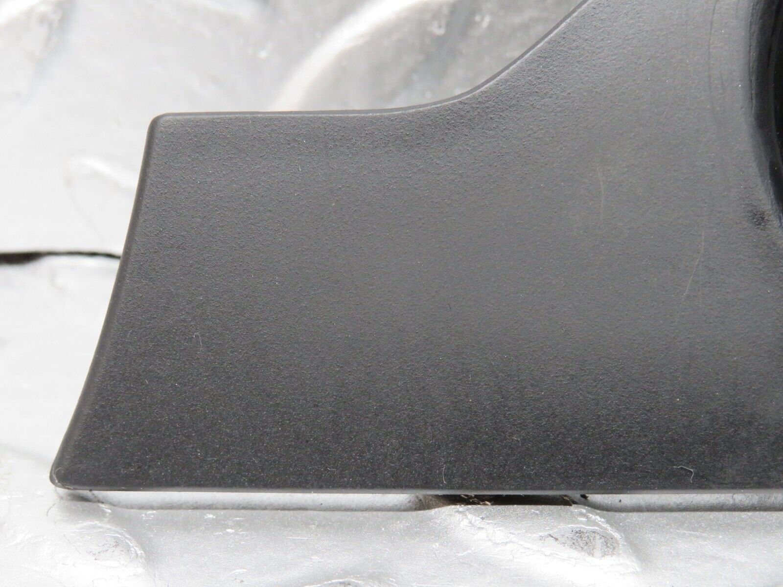 31376 Mercedes-Benz S124 220TE Wagon Ignition Switch Cover Surround 1246800965