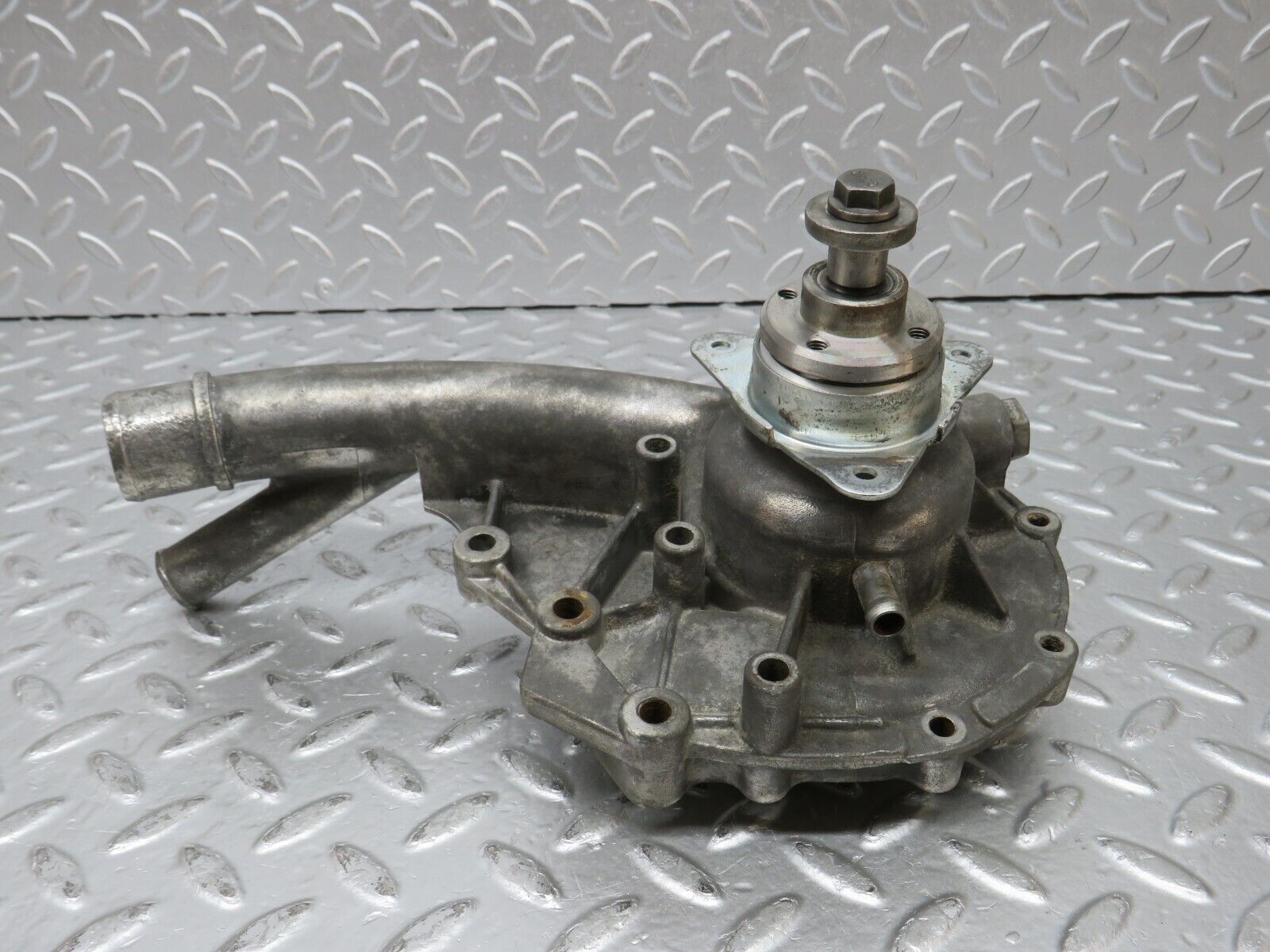 31844 Mercedes-Benz W201 190LE 1.8L Water Pump