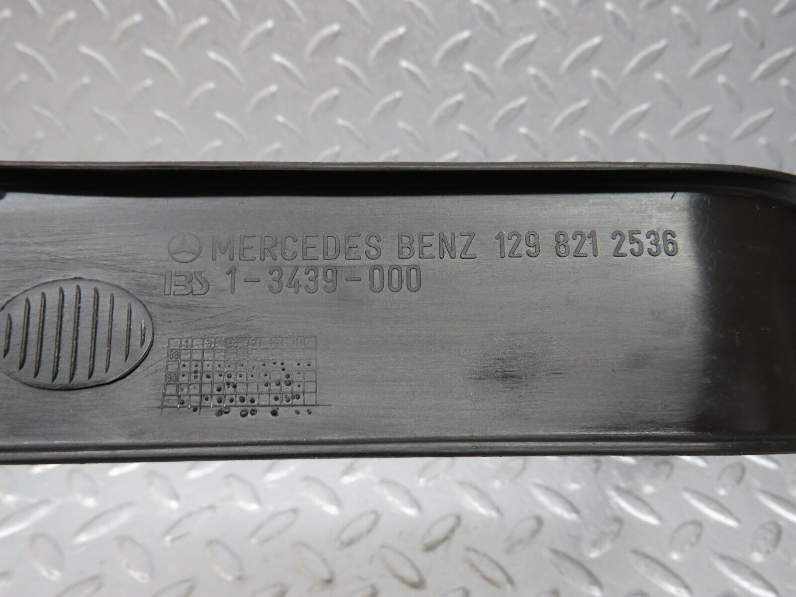 38274 Mercedes-Benz R129 280SL Coupe Hydraulic Pump Cable Wire Cover 1298212536