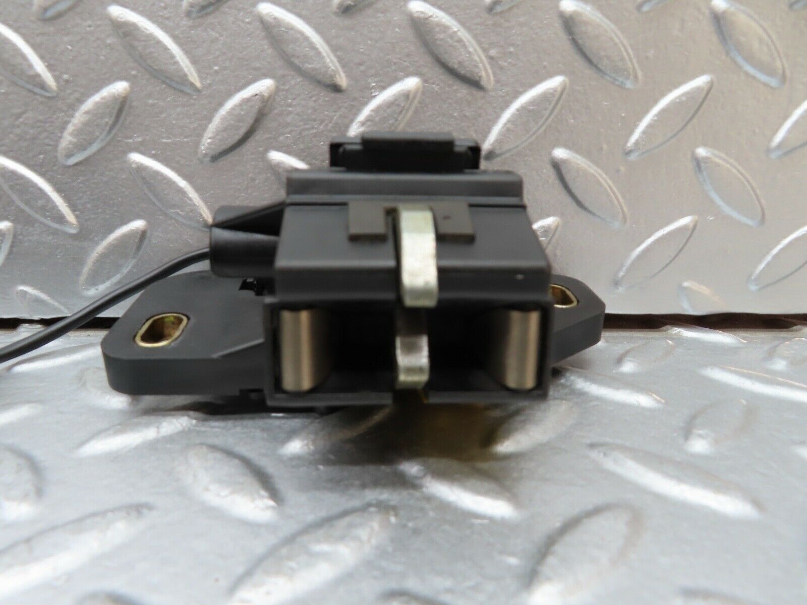 19923 Mercedes-Benz R129 300SL Coupe Trunk Lock 1298201810