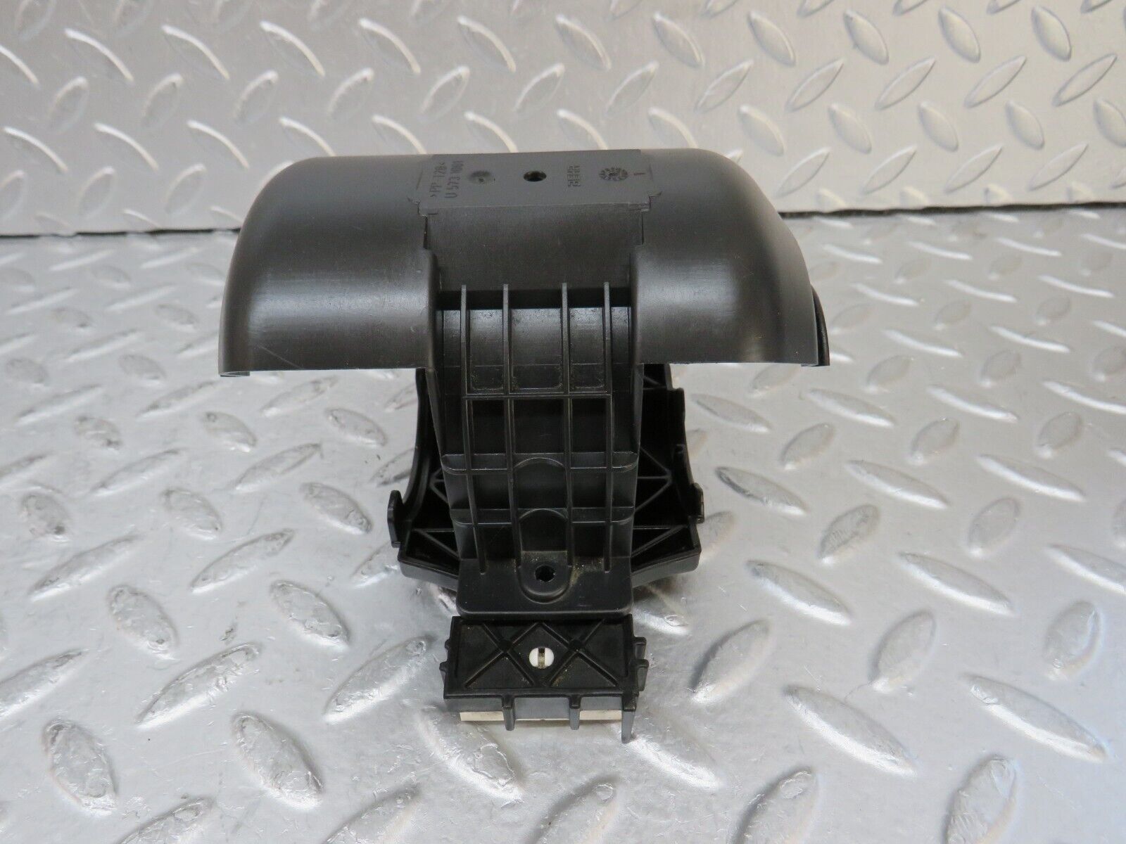 35177 Mercedes-Benz W221 Heater Blower Motor Holder Bracket