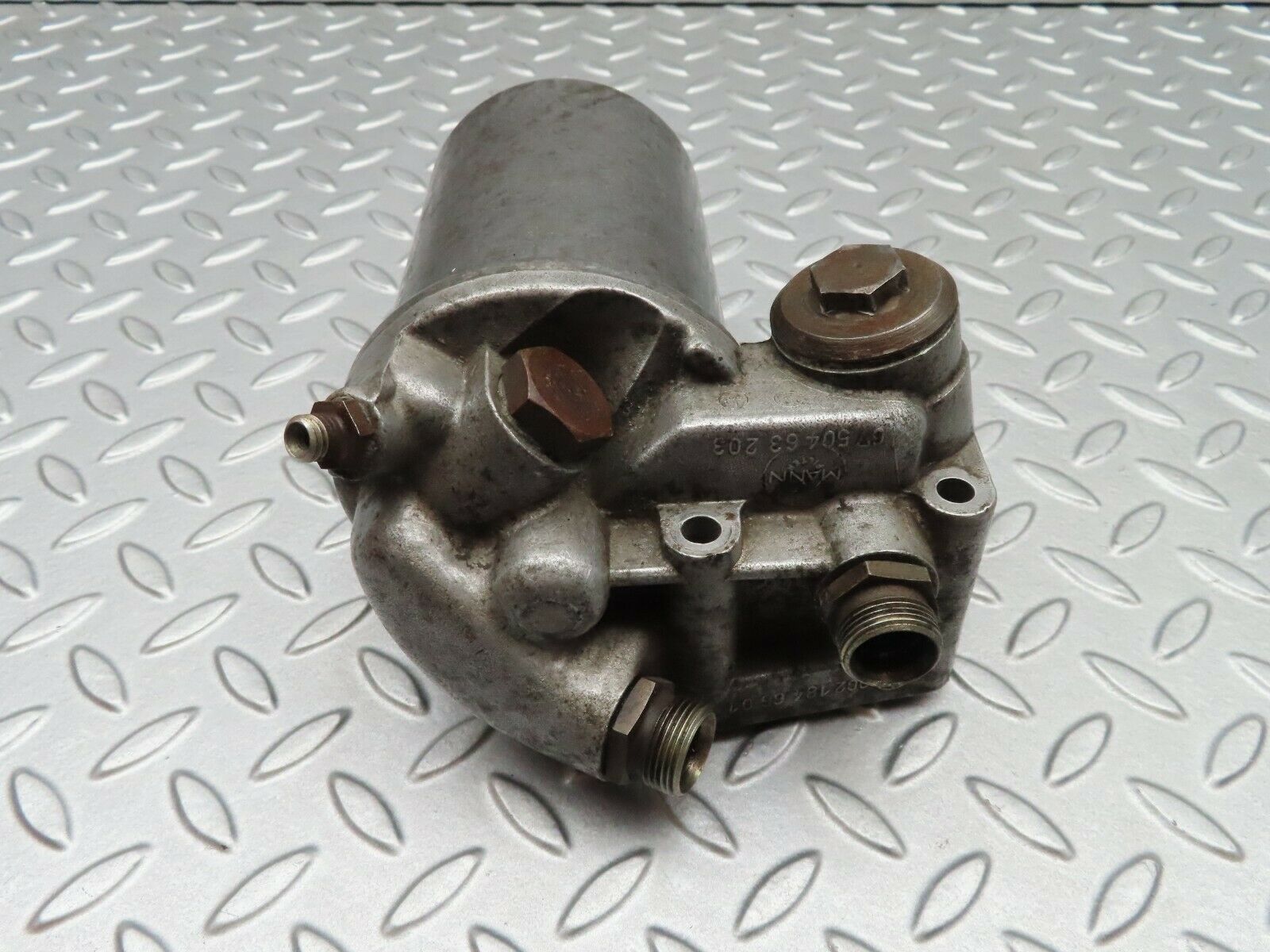 4836 Mercedes-Benz W114 280CE Coupe Oil Filter Housing 0021846601