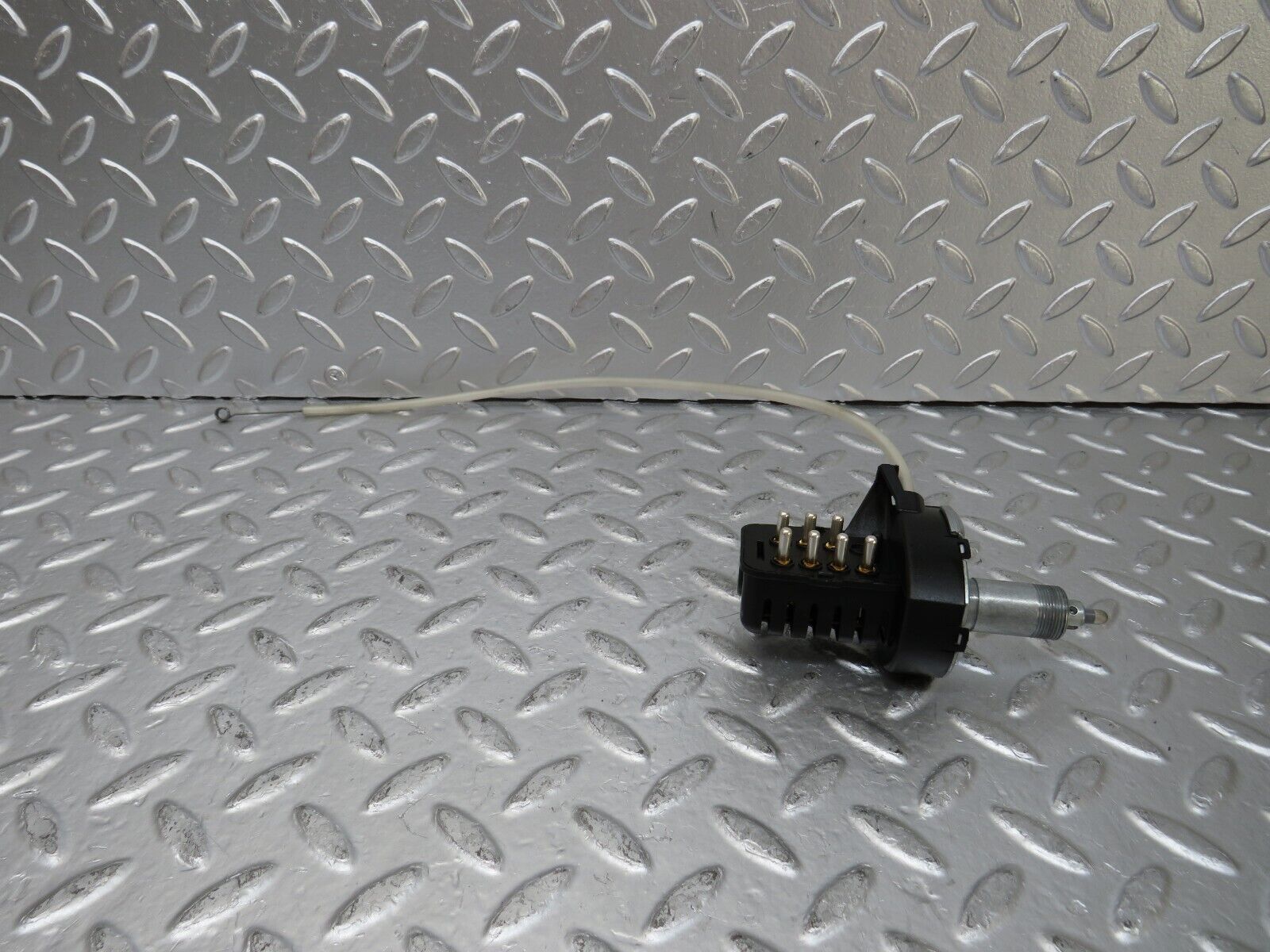 25826 Mercedes-Benz W124 280E Heater Blower Switch 1248202210