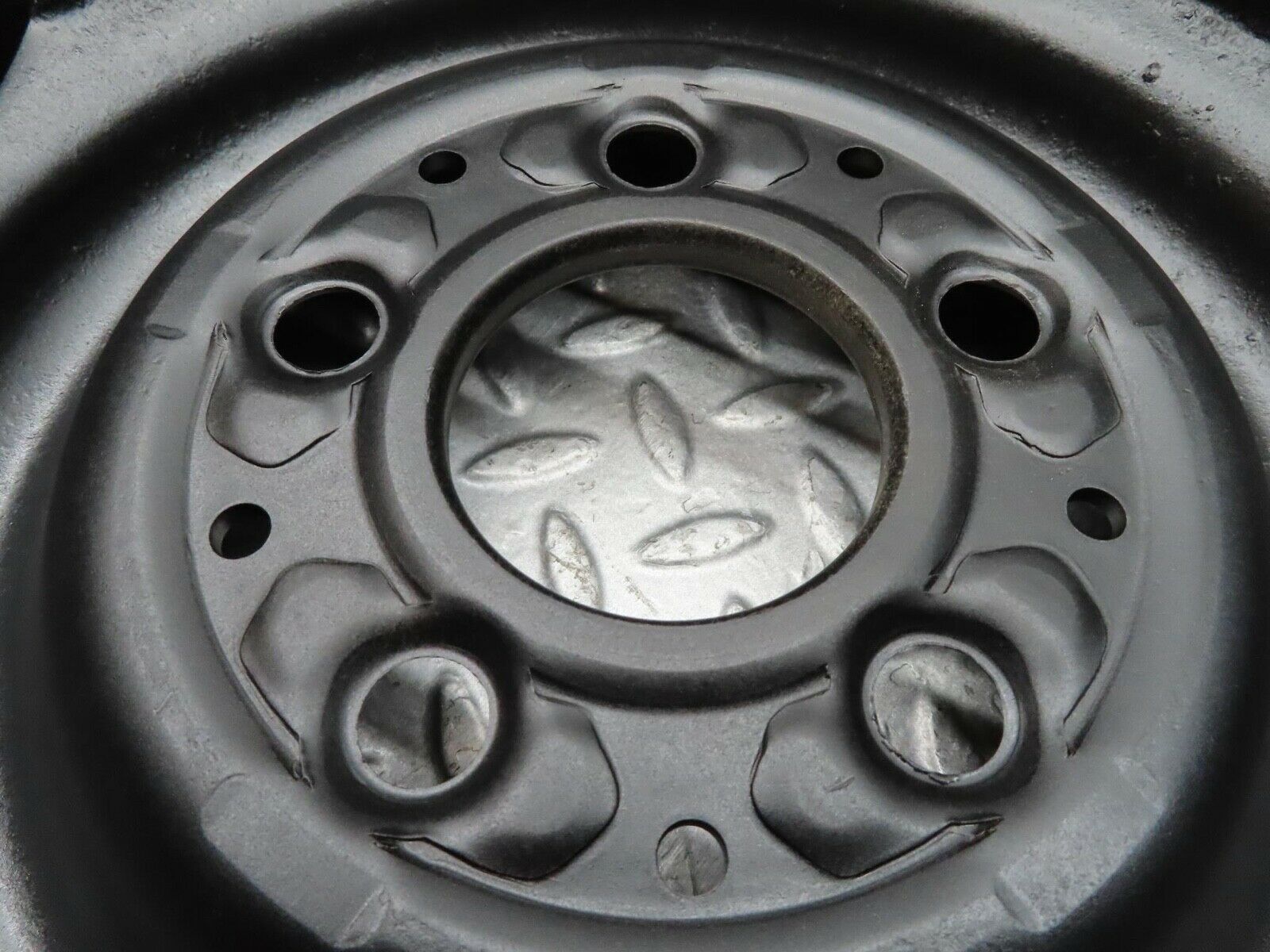 13235 Mercedes-Benz Steel Wheel 5.5Jx14H2 ET30 5x112 1234000302