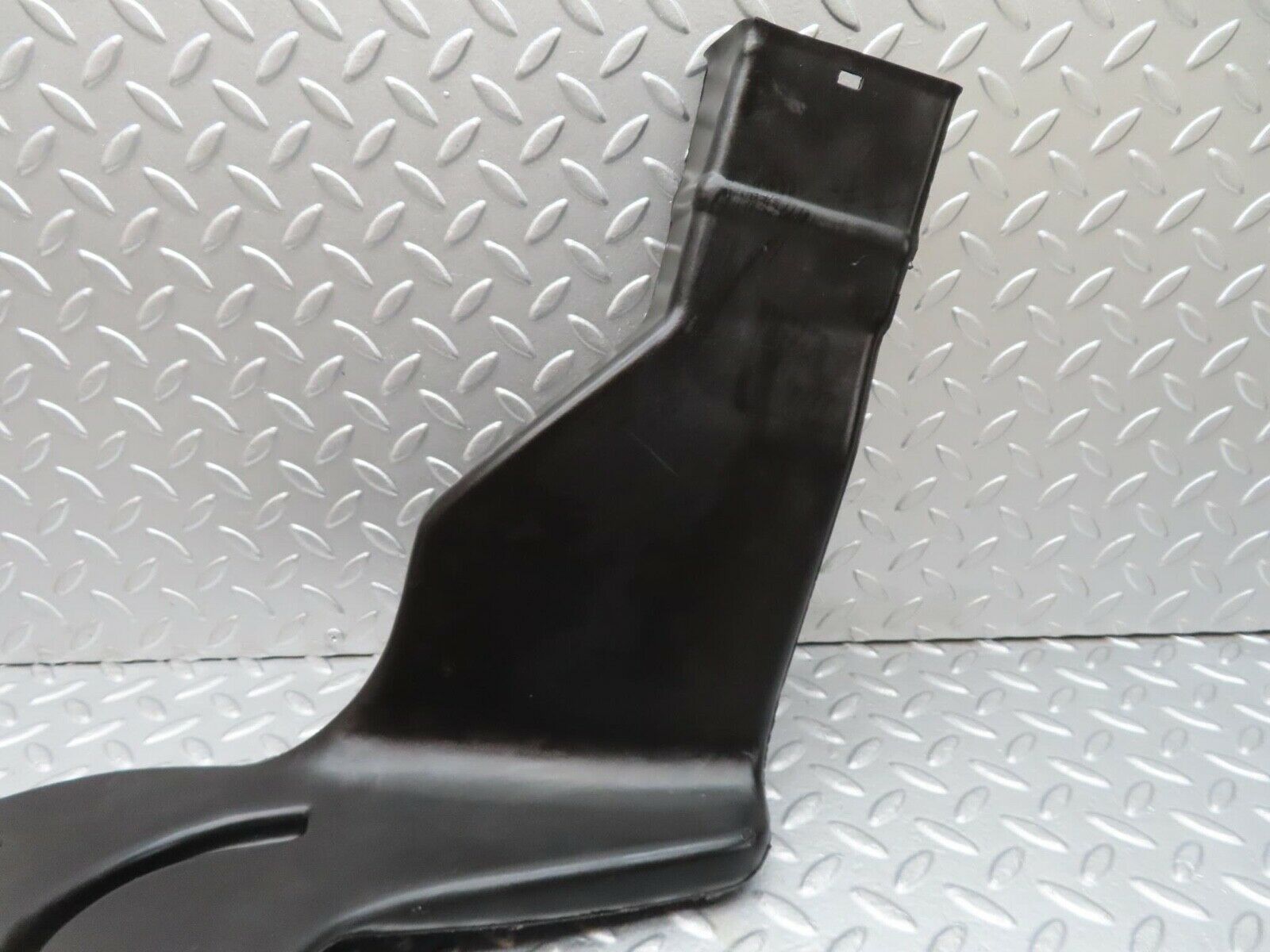 14978 Mercedes-Benz W140 S320 Air Duct Right Side 1408312246