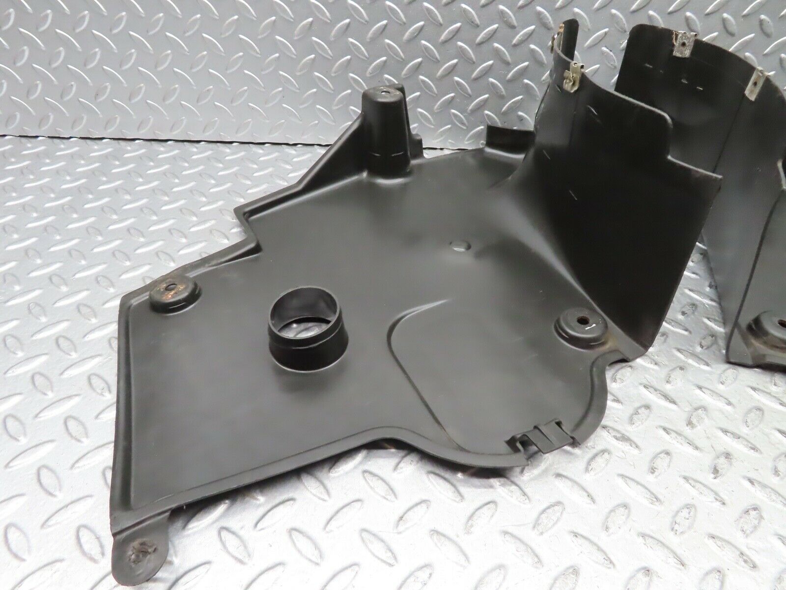 19594 Mercedes-Benz C140 CL420 Engine Bay Undertray Cover Pair 1405240330