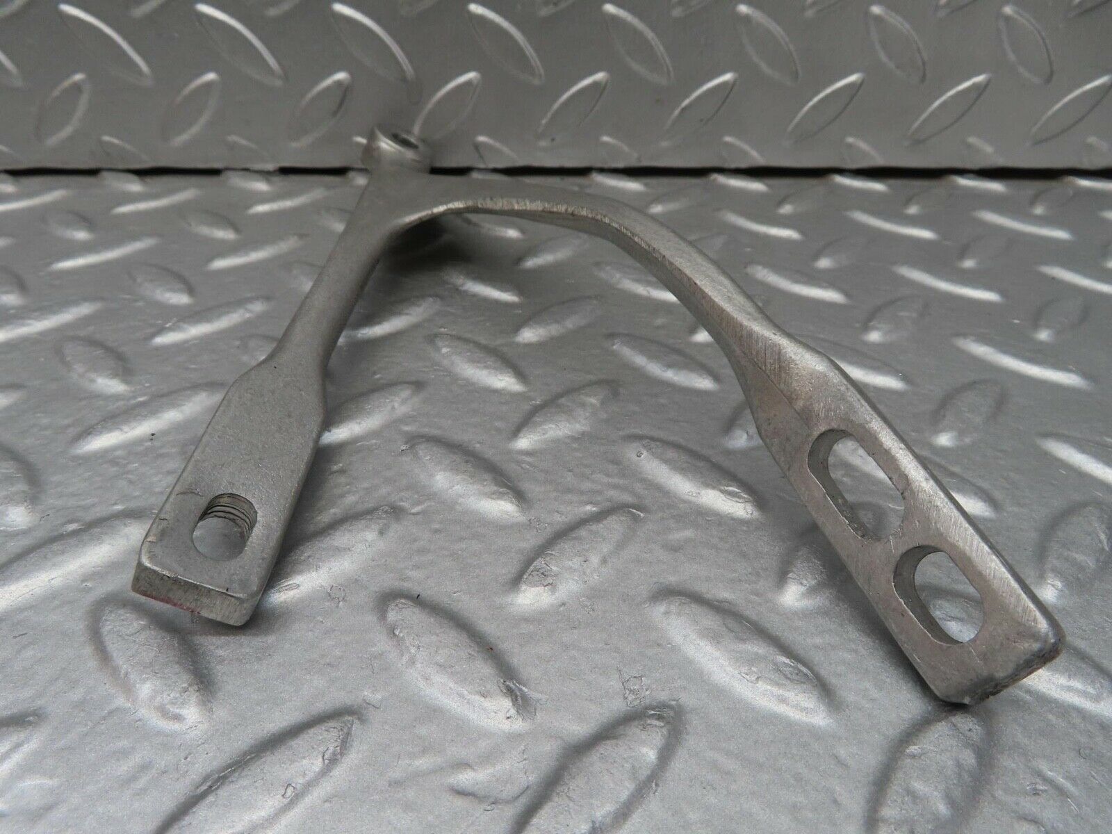 14760 Mercedes-Benz W201 190E Steering Column Bracket