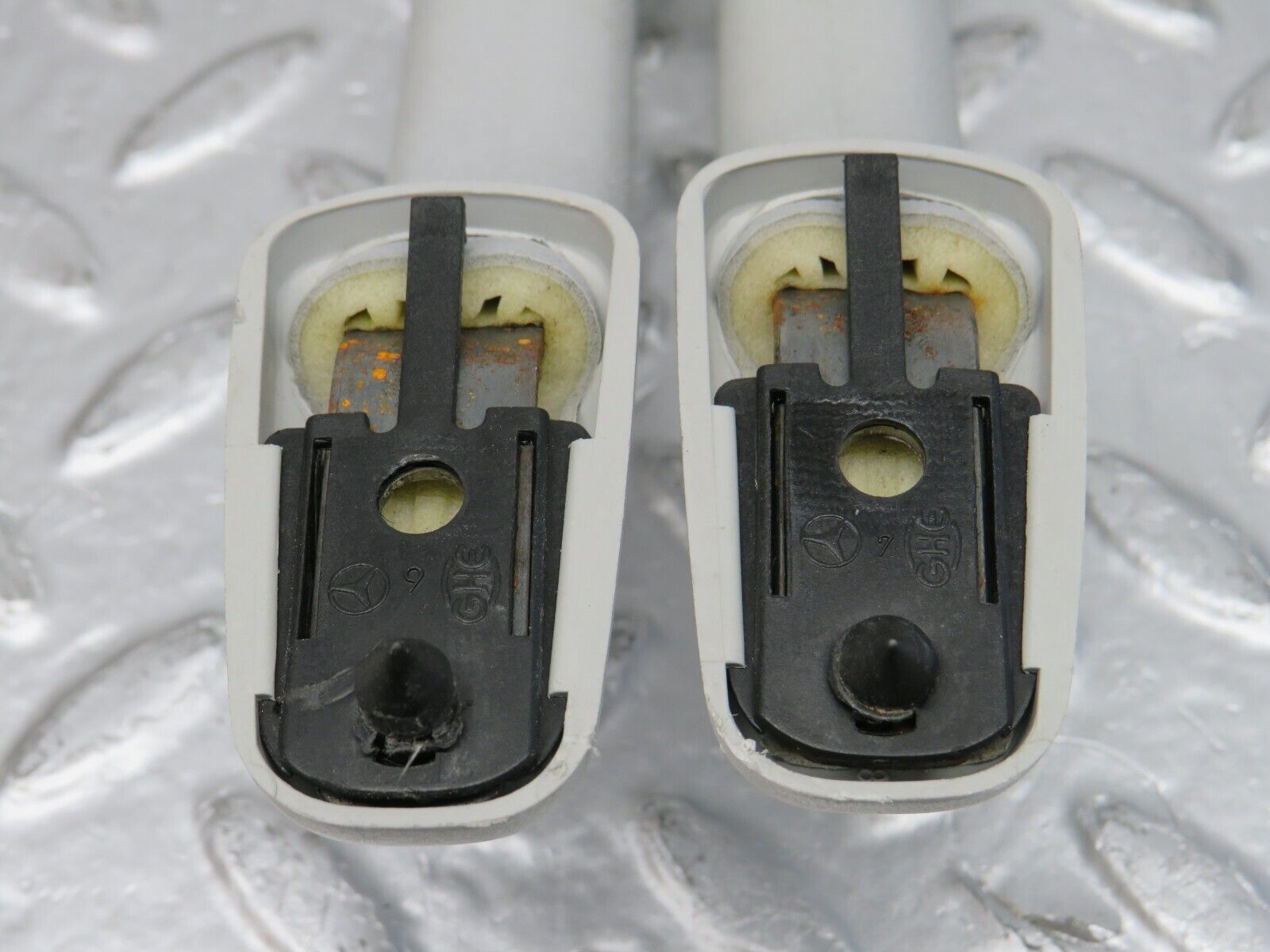 32551 Mercedes-Benz S124 300TE Wagon Rear Interior Roof Grab Handle Pair