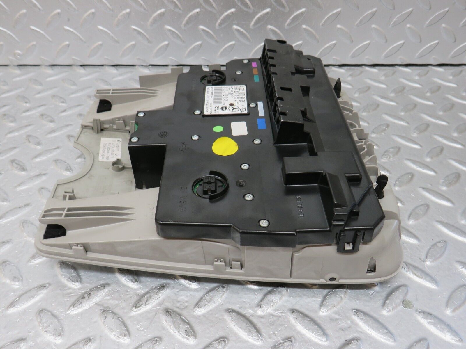 35195 Mercedes-Benz W221 Interior Dome Light Unit 2218708426