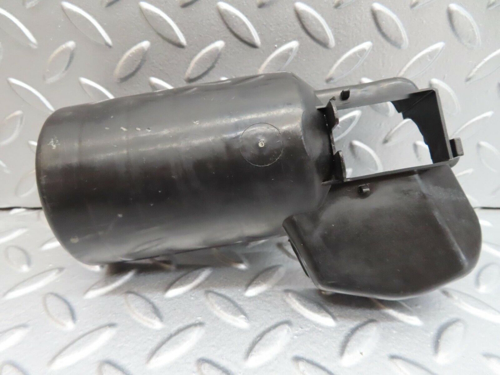 13938 Mercedes-Benz C107 280SLC Wiper Motor Cover 1390591012