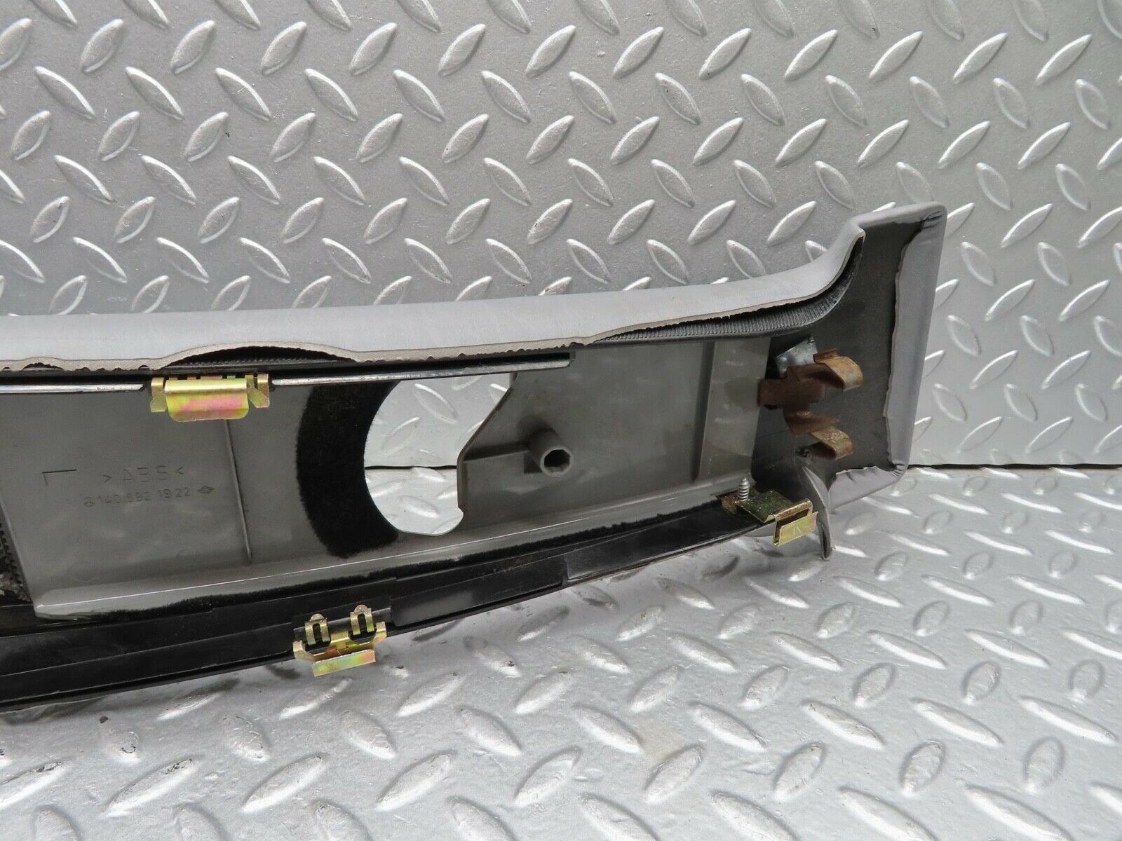 14901 Mercedes-Benz W140 S320 B Pillar Cover Left Side 1406922989